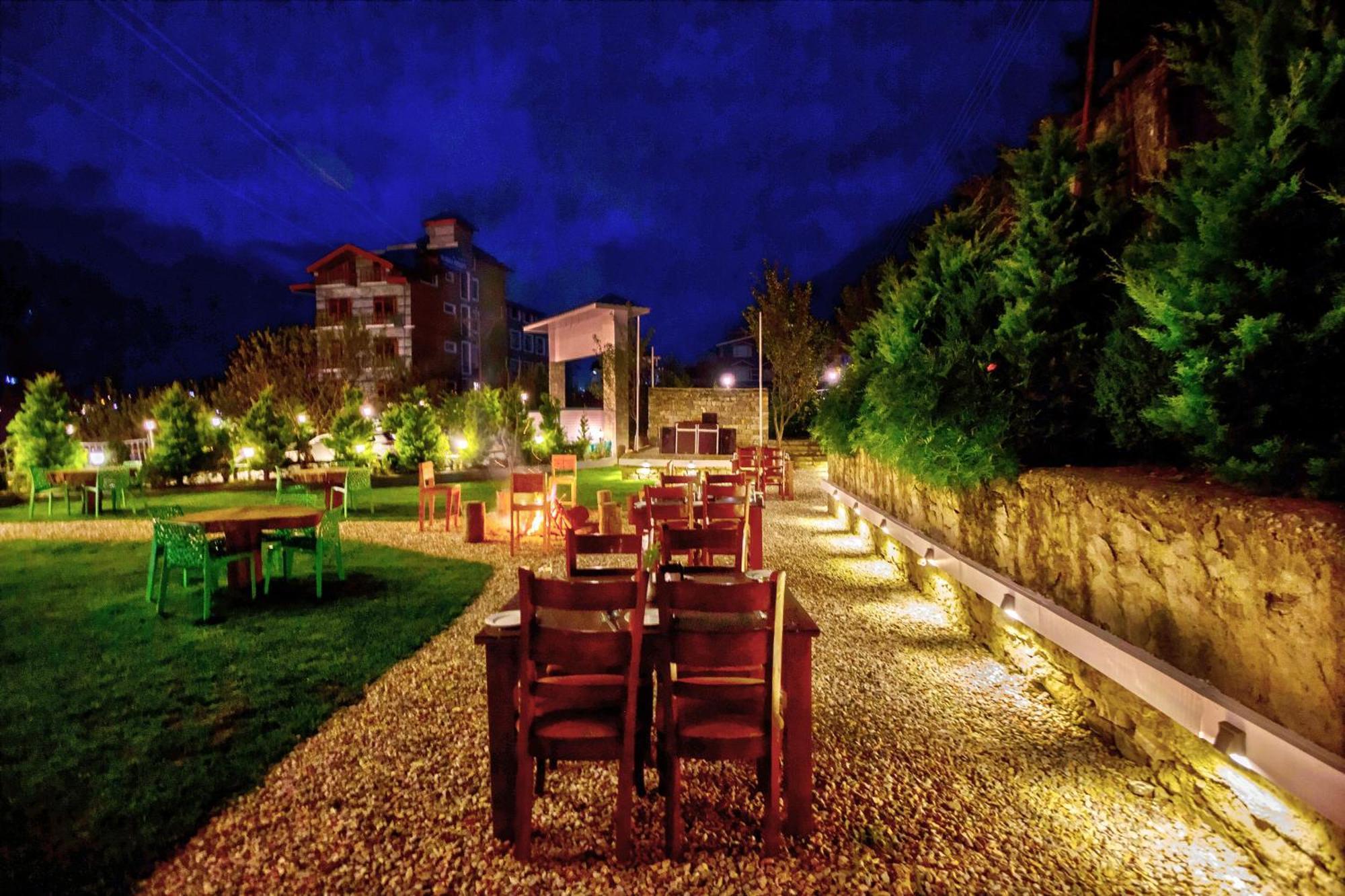 Montana Blues Resort Manāli Exterior foto